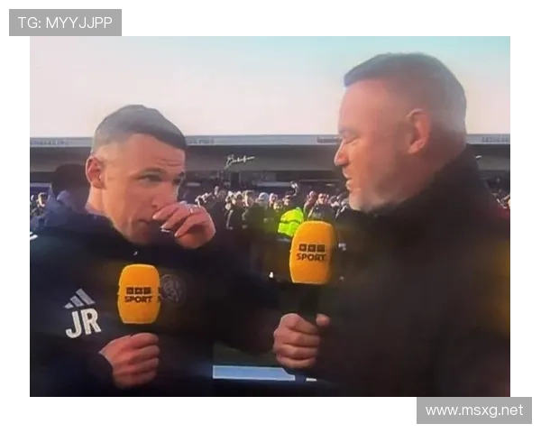 鲁尼怒斥枪手紧张冠军论引争议